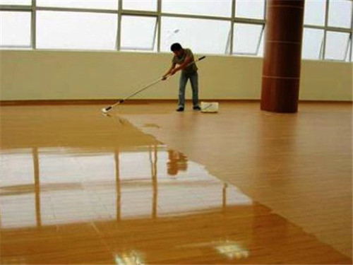 地板打蜡