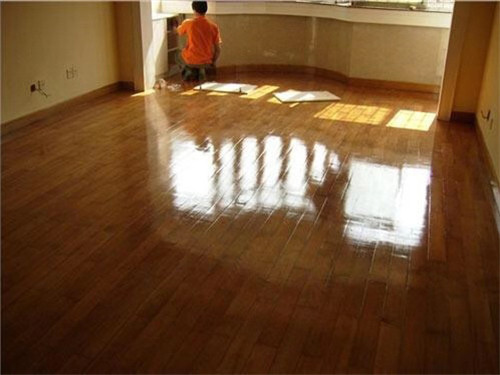 地板打蜡